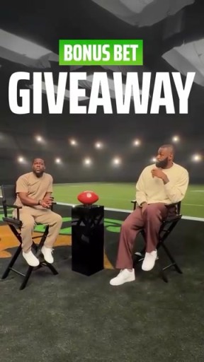 老搭档了!詹姆斯和凯文哈特的最新广告! 老搭档了!詹姆斯和凯文哈特的最新广告!